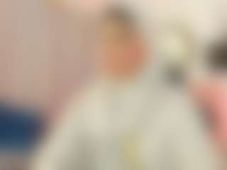 Live cam show with AishaAmin - Arab on camwithhim.com