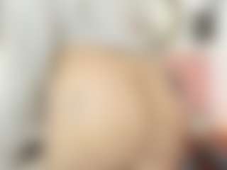 Live cam show with AishaAmin - Trimmed Arab on chickslive.net