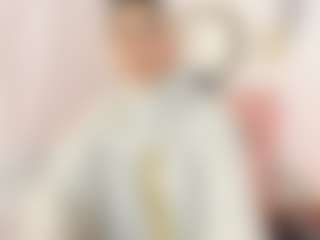 Live cam show with AishaAmin - Trimmed Arab on googirlz
