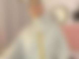 Live cam show with AishaAmin - Trimmed Arab on studioflirtlive.com