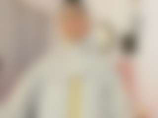 Live cam show with AishaAmin - Trimmed Arab on Chatstar