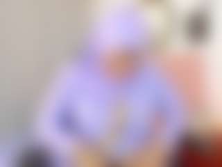 Live cam show with AishaAmin - Office on galaxygirlnitro.com