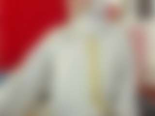 Live cam show with AishaAmin - MILF Teen (18+) on CamwithHer