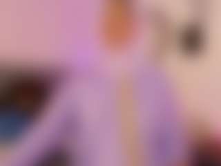 Live cam show with AishaAmin - Arab on CamClone
