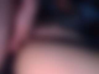 Show in cam erotica live di AsianDreamz