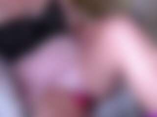 XmadyX's Live Sex Cam Show