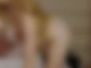 SandraHaze's Live Sex Cam Show