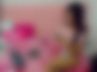 Live cam show with valentina-johnson - Brown Eyes on Milfs Live