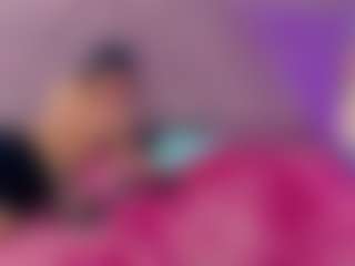 valentina-johnson's Live Sex Cam Show