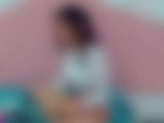 Spettacolo in cam dal vivo con valentina-johnson - Teen (18+) su Camsoda