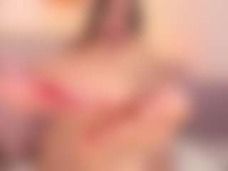 Live cam show with NINA - Fingering Young Adult on Mixed Magazine Live