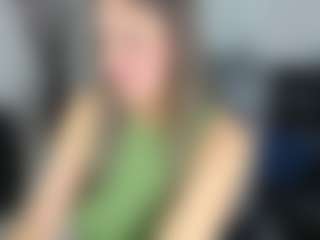 Live cam show with Christtydiaz - Oil on instabang