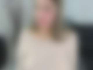 Live cam show with Christtydiaz - Green Eyes on Cam Slut