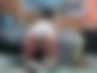 foxy-pet's Live Sex Cam Show
