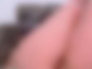 LauryMoons's Live Sex Cam Show