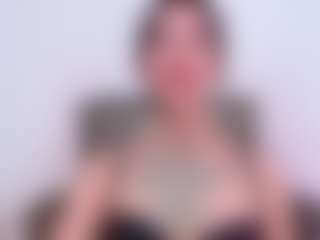 LauryMoons's Live Sex Cam Show