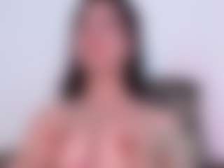 LauryMoons's Live Sex Cam Show