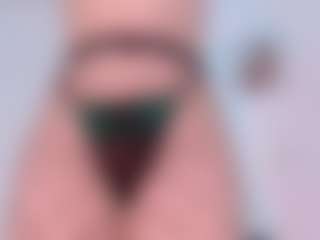 LauryMoons's Live Sex Cam Show