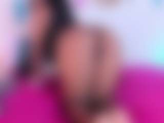 Live cam show with Tanisha-curly - Bikini on TeamSkeetLive