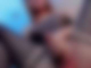 Live cam show with ChanellCastilla - Spank on Fit Hotties