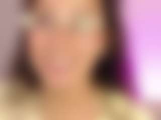 Live cam show with Varenka-ivanova - Horney on EXY