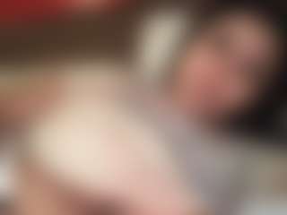 Live cam show with My Secret Slut On Cam - Bush on Soda Cam