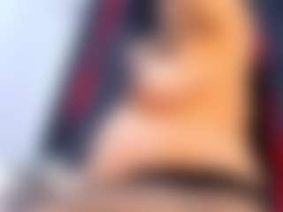 Live cam show with AnithaYork - Smoking on Camsoda