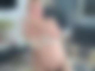 DesireChristy MILF webcam performer live streaming