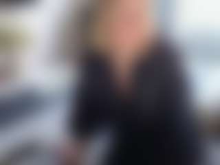 Live cam show with DesireChristy - Mature on Cam Slut