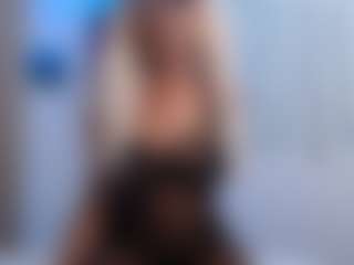 CocoCharm's Live Sex Cam Show