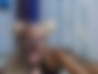 CocoCharm's Live Sex Cam Show