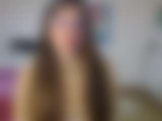 Live cam show with Dearlilith - Blonde Hair on sexylive.show