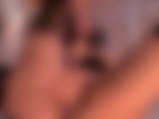 Live cam show with Ally Jensen - Average on camwithhim.com