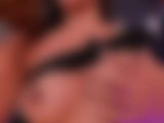 Live cam show with Ally Jensen - Average on friskycurves.com