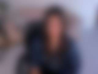 Live cam show with Ally Jensen - Average on madthumbs