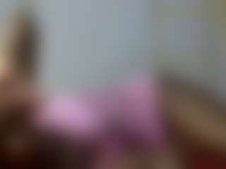 ALORA-SKYLAR's Live Sex Cam Show