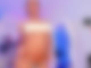 Live cam show with honey-flawless - Drinking on camwithhim.com