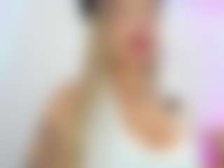 Live cam show with Sofievanss - Sweet on Streamer API