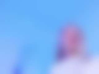Live cam show with Sofievanss - Public Curvy on TeamSkeetLive