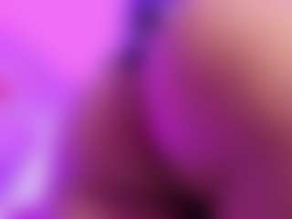 Live cam show with Sofievanss - Spy Mature on StripNow