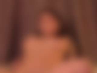 LAURAAX's Live Sex Cam Show