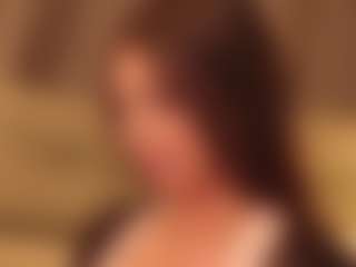 LAURAAX's Live Sex Cam Show