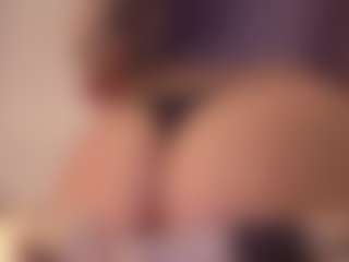 LAURAAX's Live Sex Cam Show