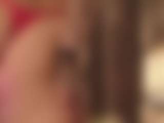 LAURAAX's Live Sex Cam Show