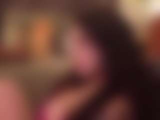 LAURAAX's Live Sex Cam Show