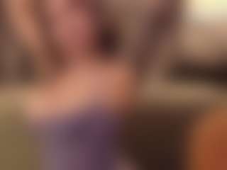 LAURAAX's Live Sex Cam Show