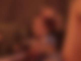 LAURAAX's Live Sex Cam Show