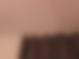 LAURAAX's Live Sex Cam Show