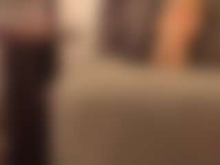 LAURAAX's Live Sex Cam Show