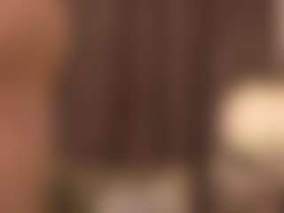 LAURAAX's Live Sex Cam Show